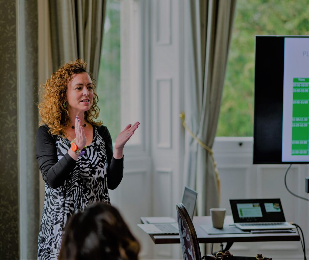 Hannah Sherbersky 2023 presenting